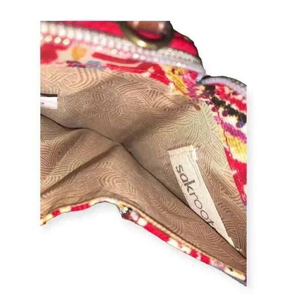 Sakroots Womens OS Red Artist Circle Vegan Zip Around Wallet - Picture 3 of 4